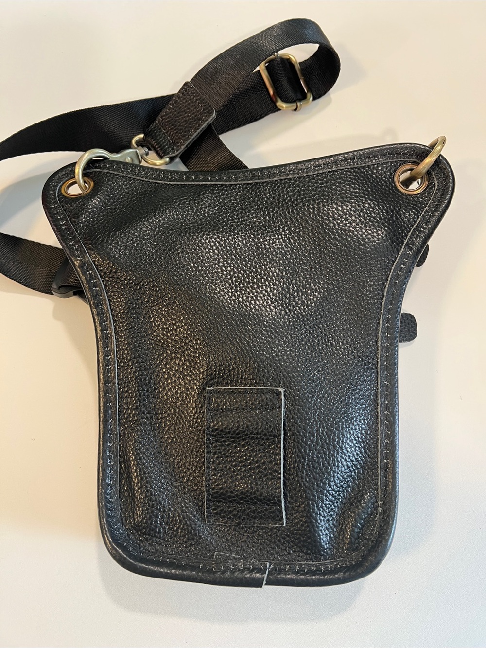 Black Leather Crossbody Utility Hip Bag, Belt Bag - Picture 2 of 6
